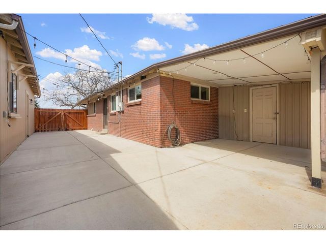 6180 Garland St, Arvada, CO 80004