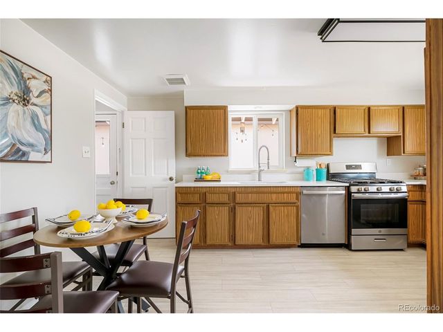 6180 Garland St, Arvada, CO 80004