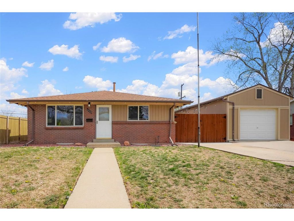 6180 Garland St, Arvada, CO 80004