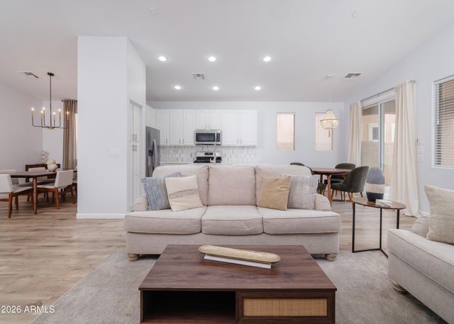 2215 W VIA CABALLO BLANCO --, Phoenix, AZ 85085