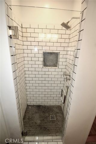 4968 Reforma Road, Woodland Hills (los Angeles), CA 91364