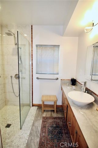 4968 Reforma Road, Woodland Hills (los Angeles), CA 91364