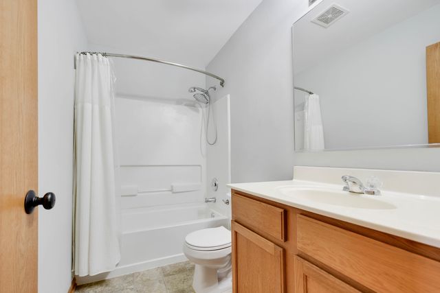 8513 Sawyer Court, Joliet, IL 60431