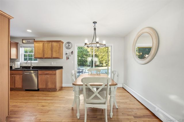 147 Ruth Street, West Islip, NY 11795