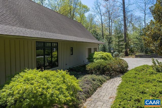 889 OLD GARTH RD, Charlottesville, VA 22901