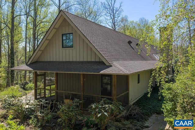 889 OLD GARTH RD, Charlottesville, VA 22901