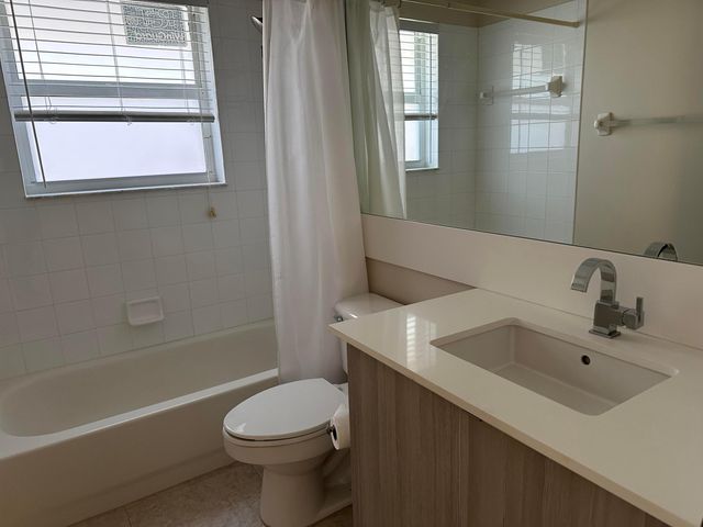 12179 Sunset Point Circle, Wellington, FL 33414