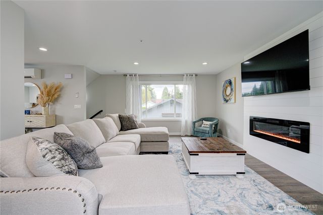 4716 72nd St NE Street NE, Marysville, WA 98270