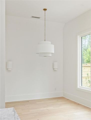 11560 Serenbe Lane, Chattahoochee Hills, GA 30268