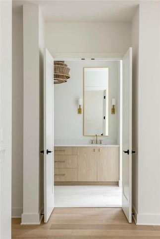 11560 Serenbe Lane, Chattahoochee Hills, GA 30268