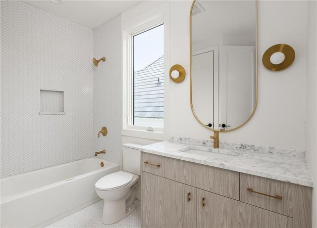 11560 Serenbe Lane, Chattahoochee Hills, GA 30268