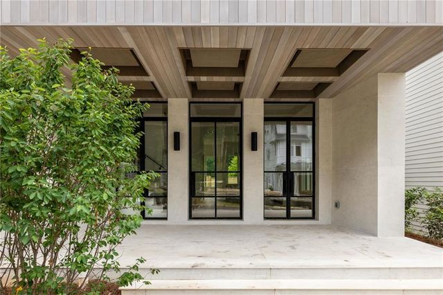 11560 Serenbe Lane, Chattahoochee Hills, GA 30268