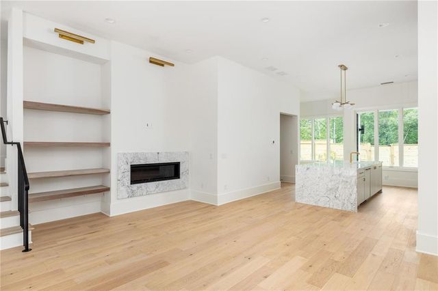 11560 Serenbe Lane, Chattahoochee Hills, GA 30268