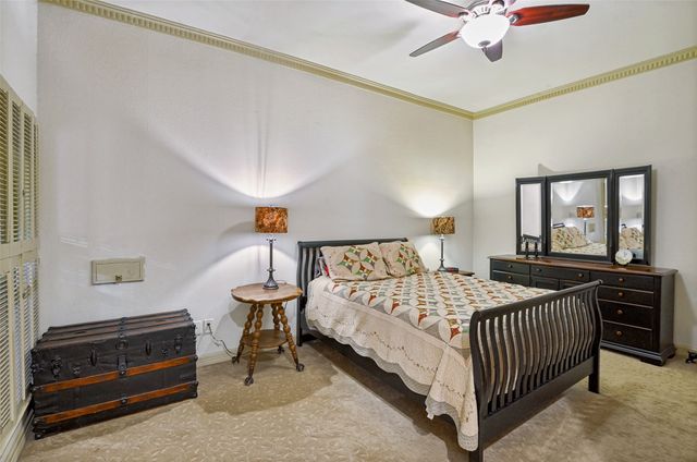 1632 Banbury Lane, Carrollton, TX 75006