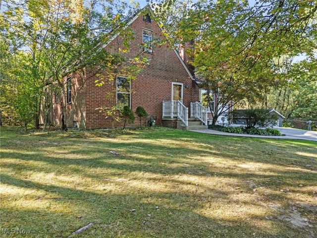 966 Nesbitt Road, Northfield, OH 44067