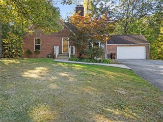 966 Nesbitt Road, Northfield, OH 44067