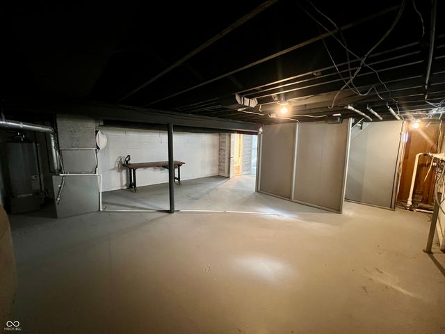 5736 Sharon Road, Indianapolis, IN 46228