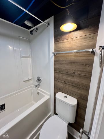 5736 Sharon Road, Indianapolis, IN 46228