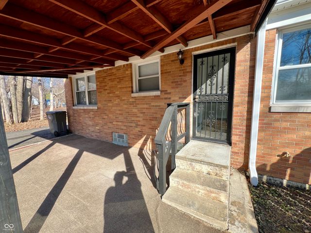 5736 Sharon Road, Indianapolis, IN 46228