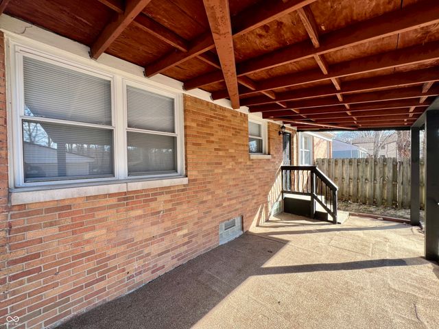 5736 Sharon Road, Indianapolis, IN 46228