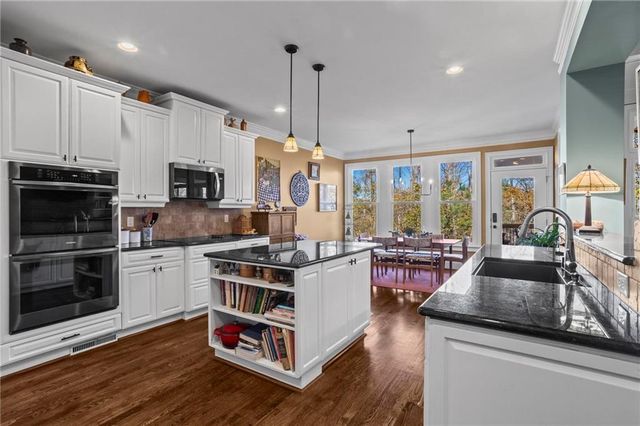 512 Twilley Ridge SW Road, Smyrna, GA 30082