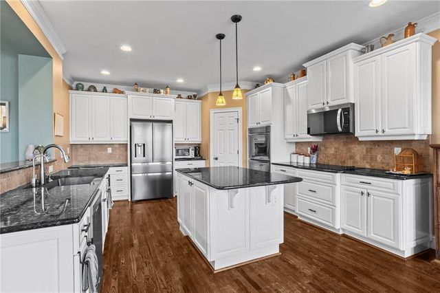 512 Twilley Ridge SW Road, Smyrna, GA 30082