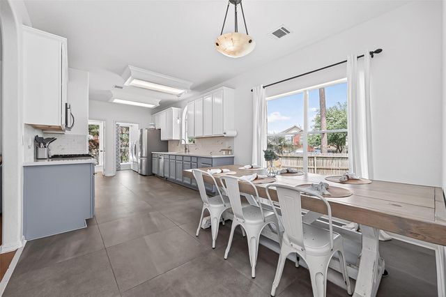 7411 Stonesfield Place, Spring, TX 77389