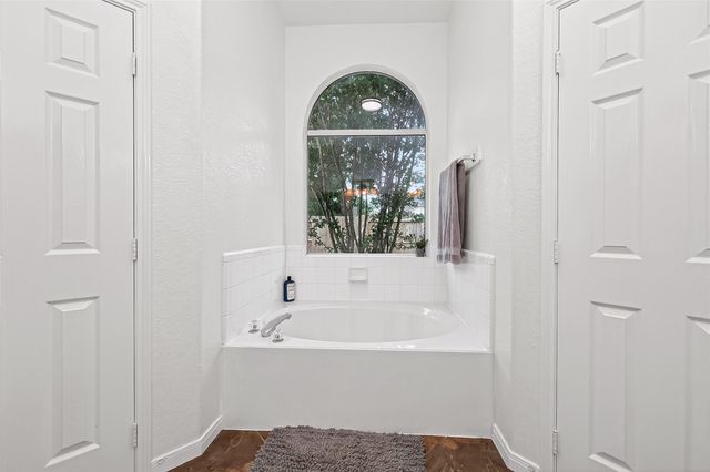 7411 Stonesfield Place, Spring, TX 77389