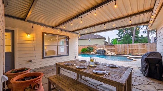 7411 Stonesfield Place, Spring, TX 77389