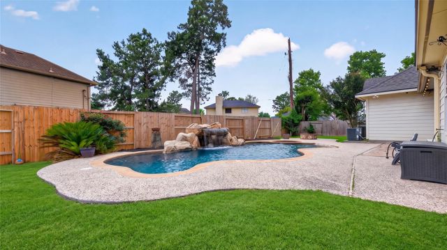 7411 Stonesfield Place, Spring, TX 77389