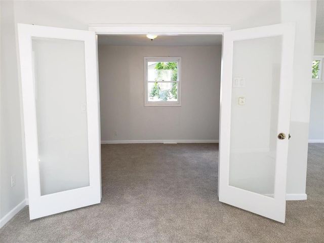 1217 E Indiana Ave, Spokane, WA 99207