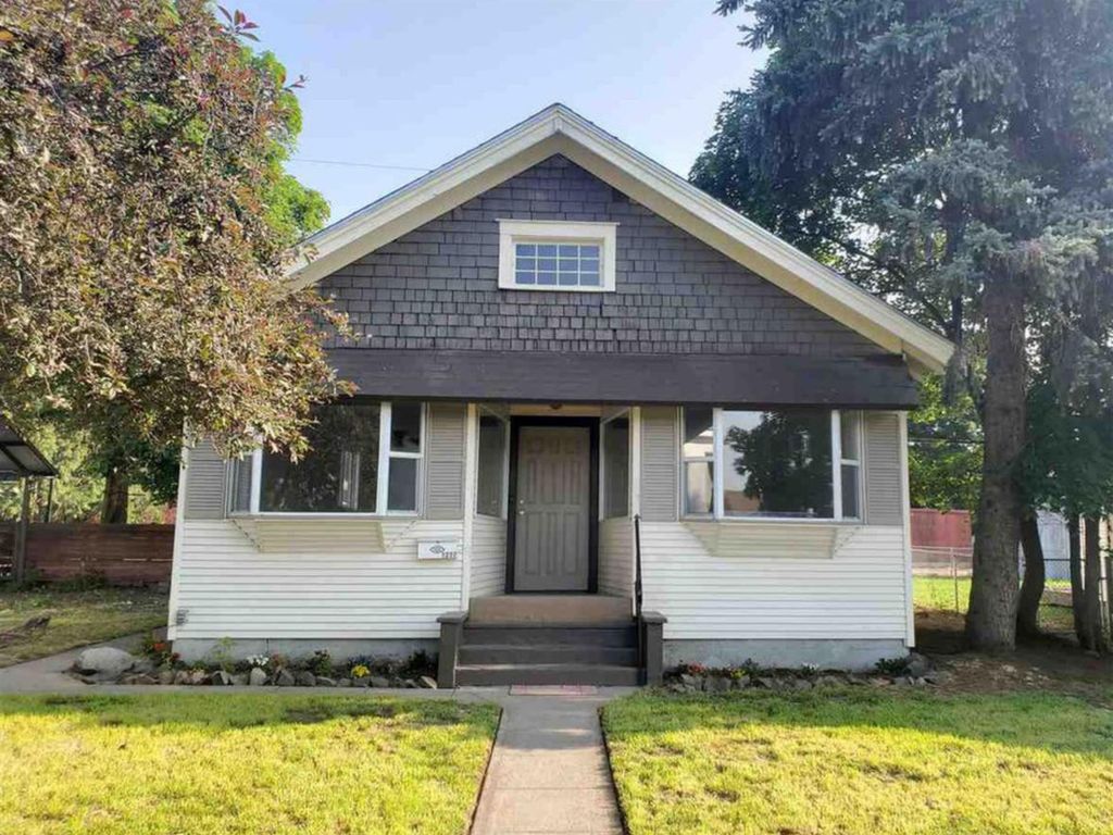 1217 E Indiana Ave, Spokane, WA 99207