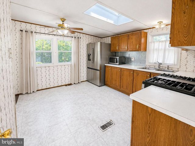 34896 E SHERWOOD DR, Frankford, DE 19945