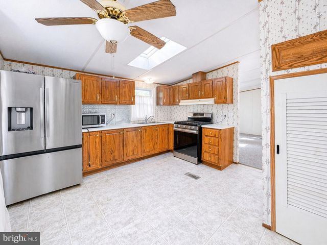 34896 E SHERWOOD DR, Frankford, DE 19945