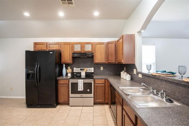8109 Frye Lane, Oklahoma City, OK 73135