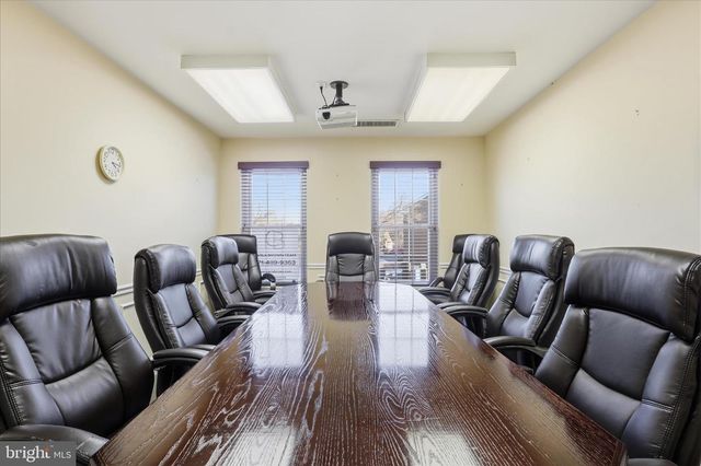 10343 DEMOCRACY LN, Fairfax, VA 22030