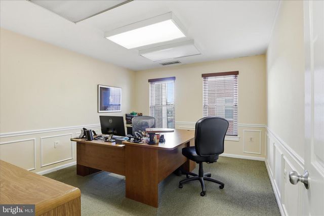 10343 DEMOCRACY LN, Fairfax, VA 22030