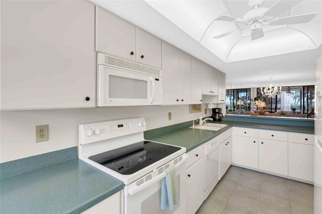 8764 MIDNIGHT PASS ROAD A202, Sarasota, FL 34242