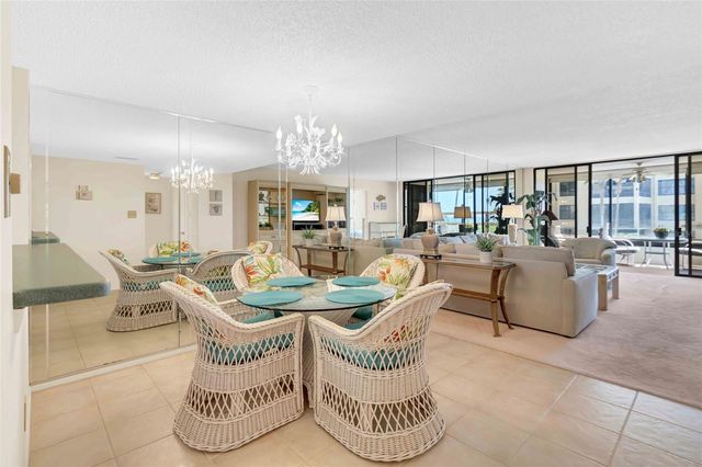 8764 MIDNIGHT PASS ROAD A202, Sarasota, FL 34242