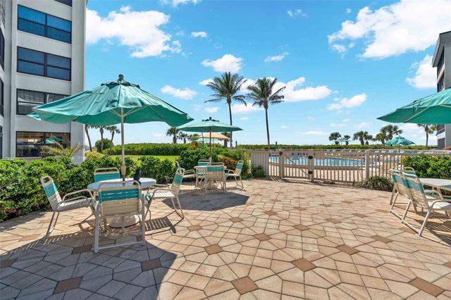 8764 MIDNIGHT PASS ROAD A202, Sarasota, FL 34242