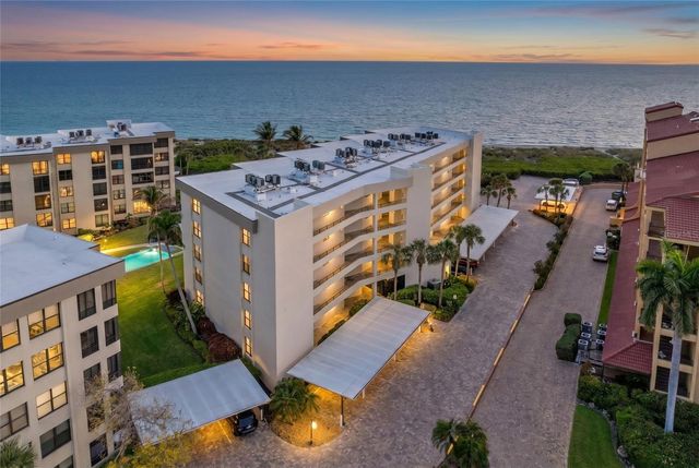 8764 MIDNIGHT PASS ROAD A202, Sarasota, FL 34242