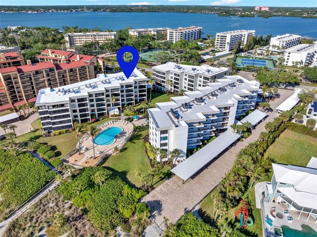 8764 MIDNIGHT PASS ROAD A202, Sarasota, FL 34242