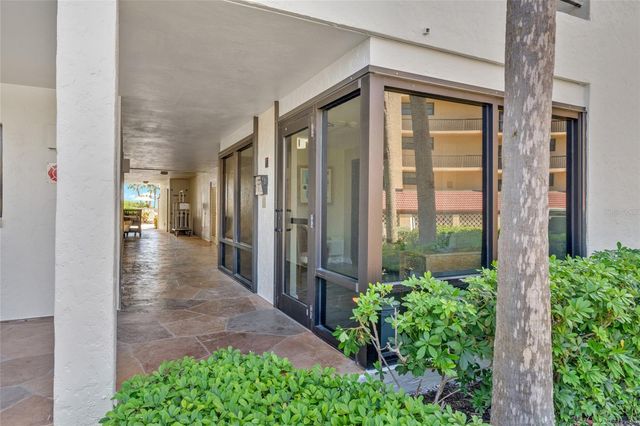 8764 MIDNIGHT PASS ROAD A202, Sarasota, FL 34242
