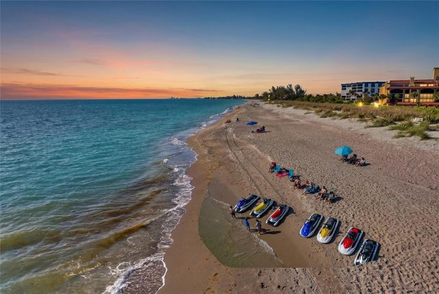 8764 MIDNIGHT PASS ROAD A202, Sarasota, FL 34242
