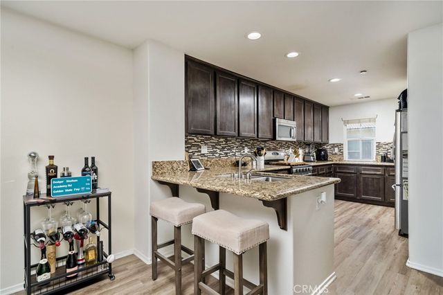 14975 S Highland Avenue 44, Fontana, CA 92336