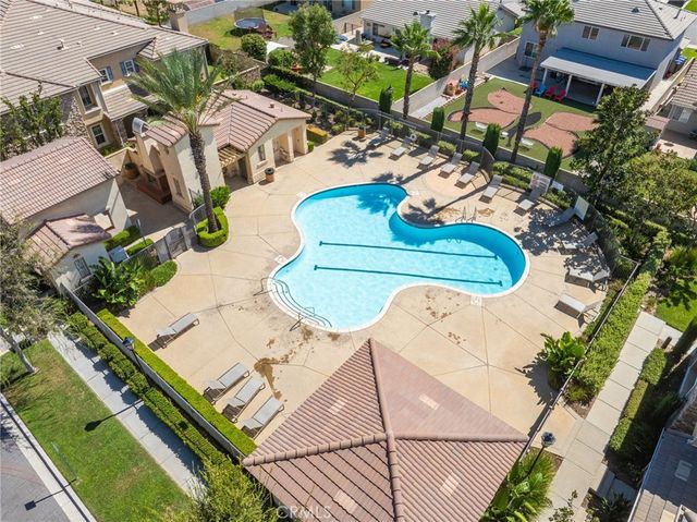 14975 S Highland Avenue 44, Fontana, CA 92336