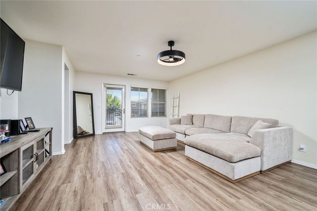 14975 S Highland Avenue 44, Fontana, CA 92336