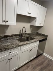370 Wallace Rd Apt A15, Nashville, TN 37211
