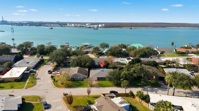 1205 Marine Drive, Galveston, TX 77550