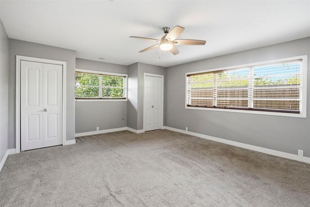 1205 Marine Drive, Galveston, TX 77550
